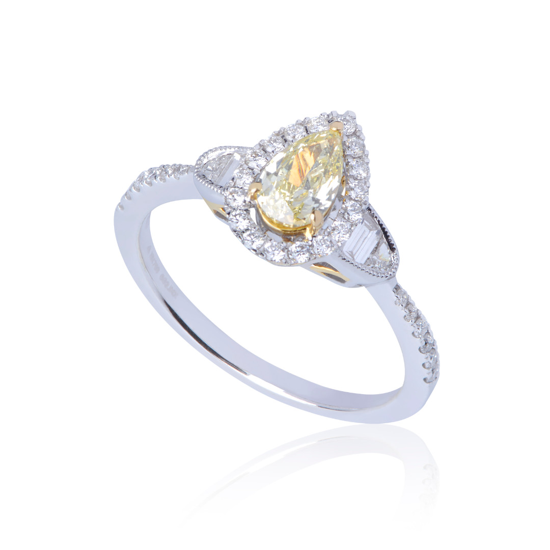 Anel de Diamante Amarelo