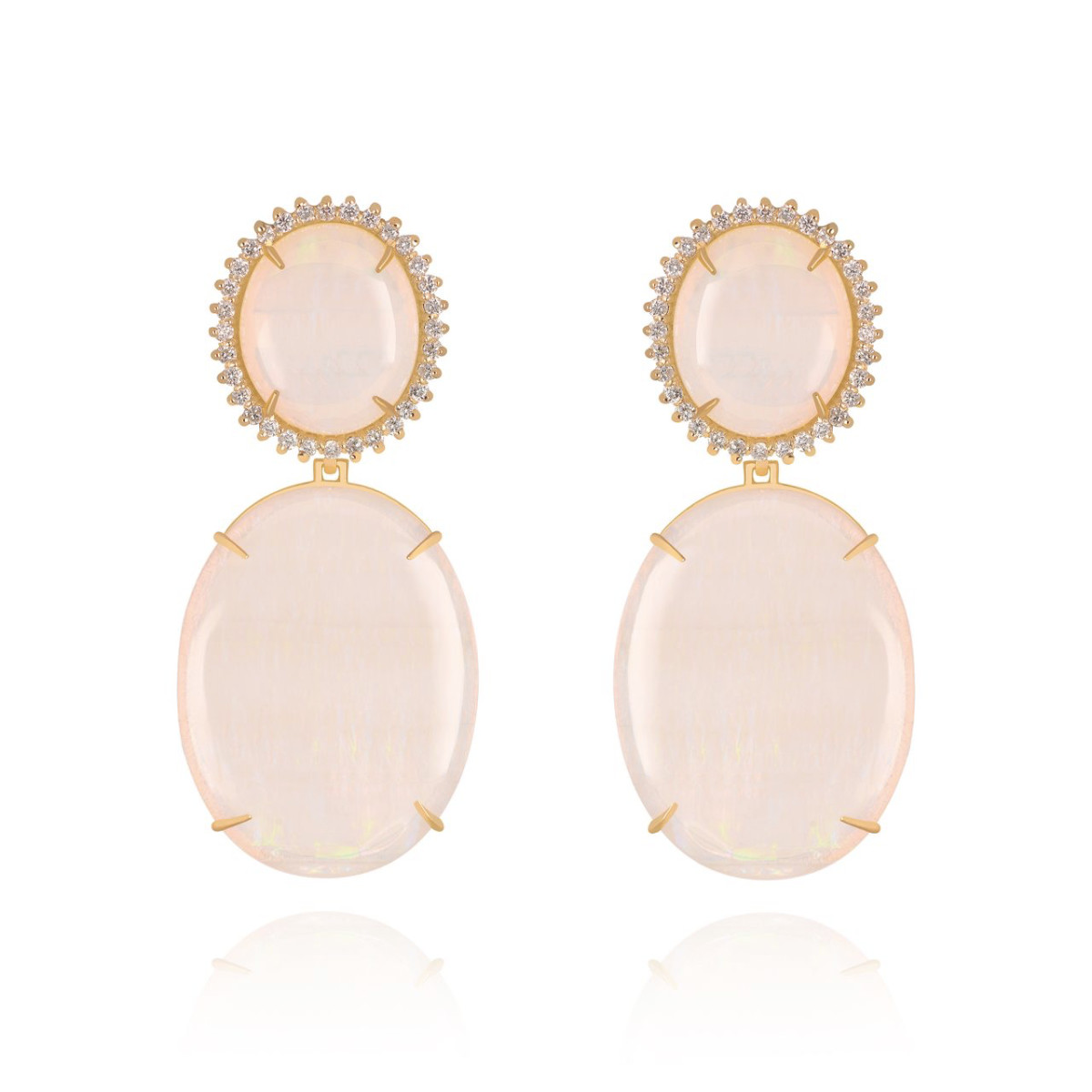 Brinco de opala branca